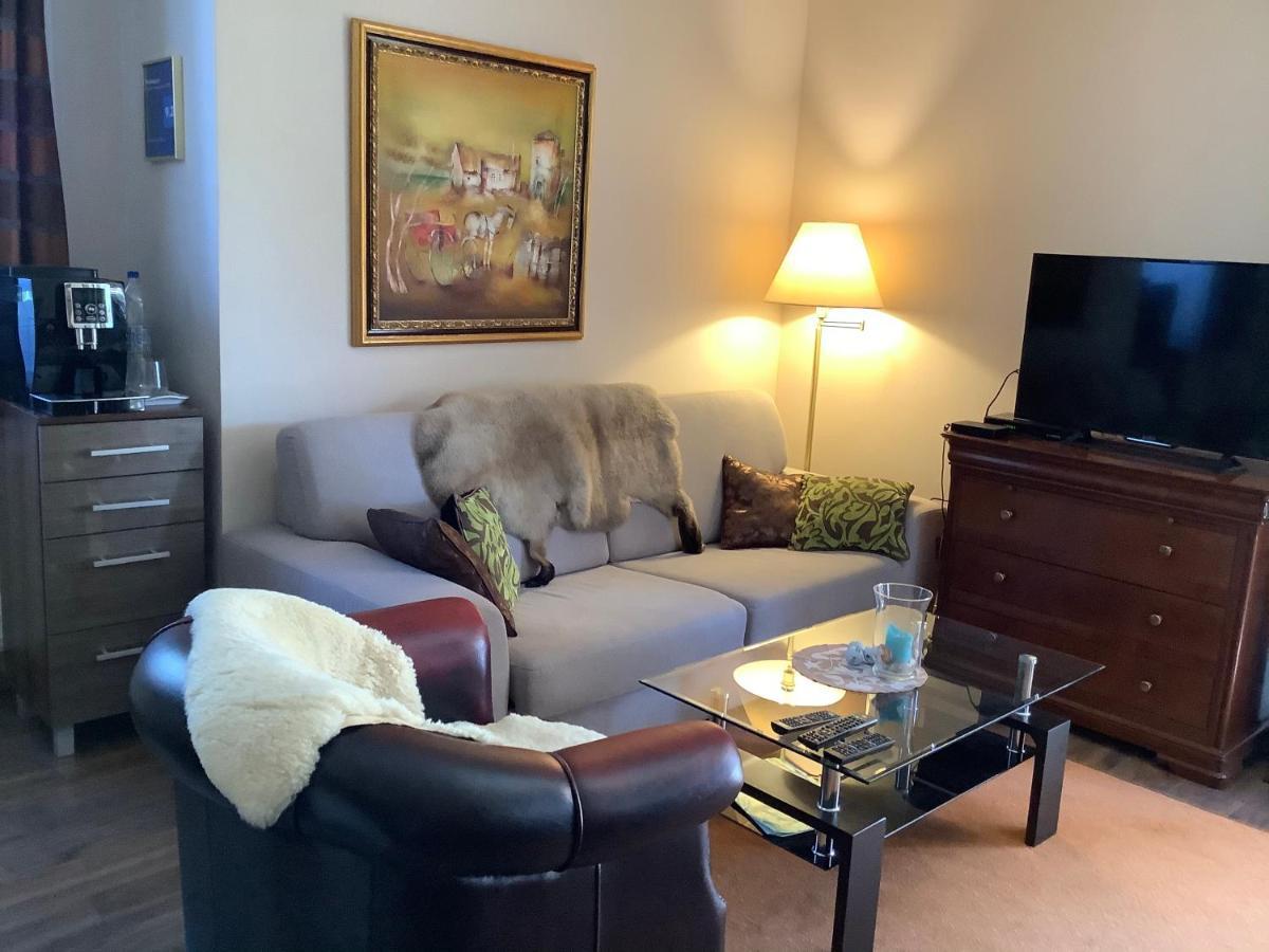 Apartman Golf Lux Buk Ngoại thất bức ảnh